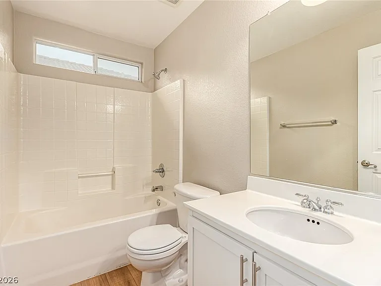 11209 Salentino Ave — Photo 30