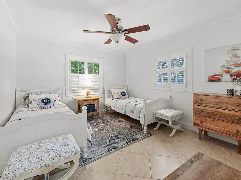 602 N Atlantic Dr — Photo 17