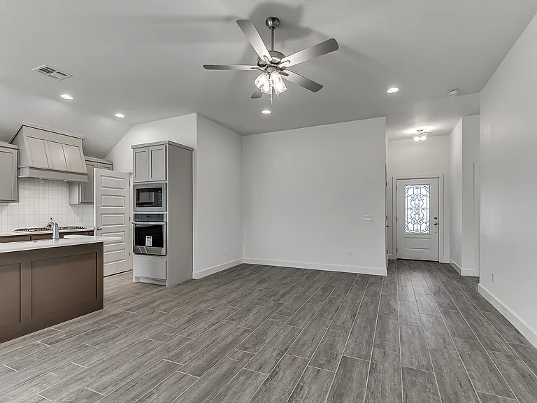 9320 NW 143rd St — Photo 13