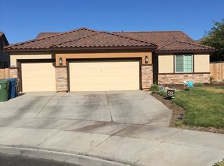 230 Senora Ct, Los Banos, CA 93635