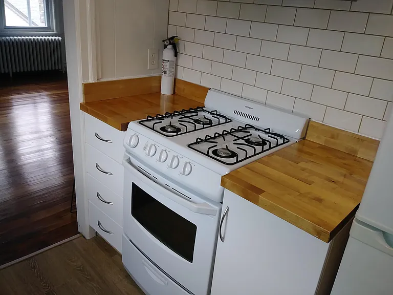 331 Harrison Ave #3 — Photo 6