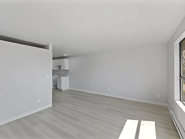 Highline Villas - Renovated 1-Bedroom Apartment | Steps from Downtown Burien — Photo 36
