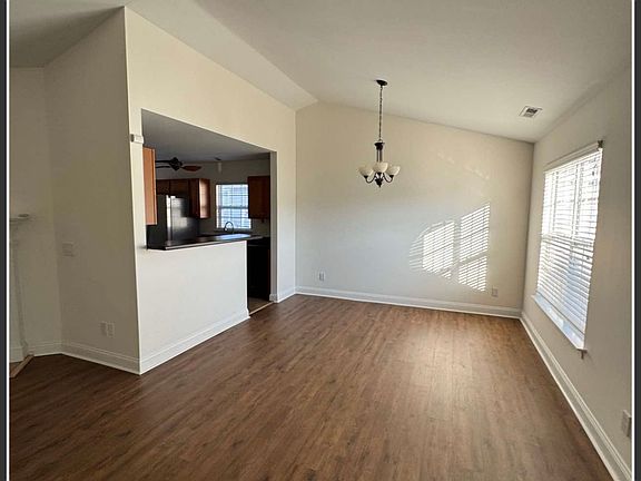 3rd image of 2953 Beunavista Ct
