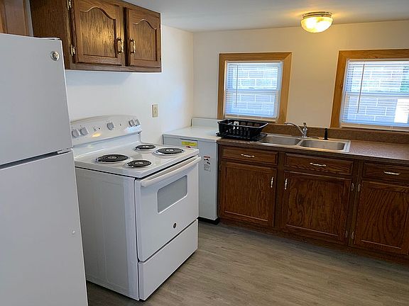 5th image of 2212 W Blount Ave