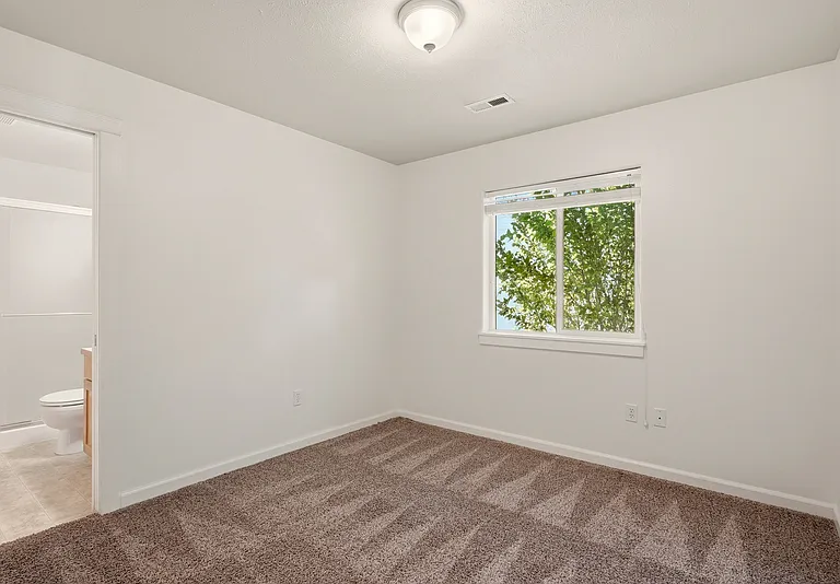 1920 N Cavalier Rd — Photo 14
