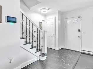 38 Maple Tree Ave APT 3, Stamford, CT 06906