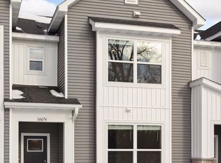 14674 Twin Lakes Cir, Burnsville, MN 55306