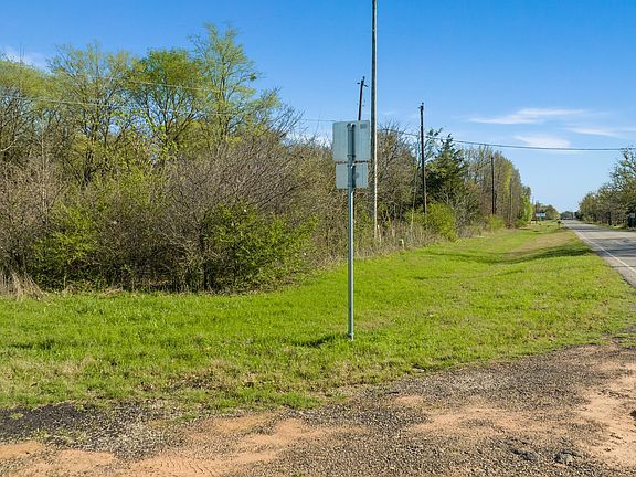3rd image of Highway 82