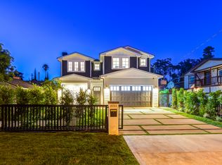 15741 Addison St, Encino, CA 91436