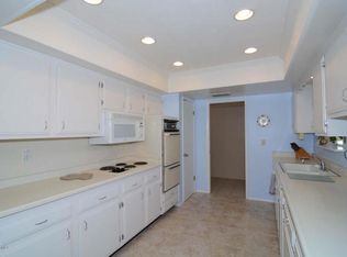 10625 W El Capitan Cir, Sun City, AZ 85351