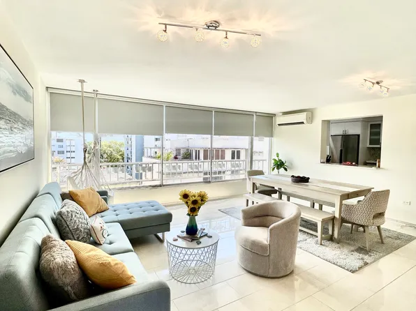 651 Avenue Manuel Fernandez Juncos, San Juan, PR 00907