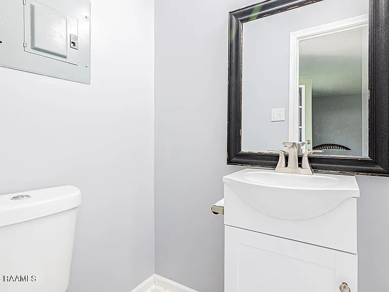 1055 Eddie Ray Rd — Photo 23