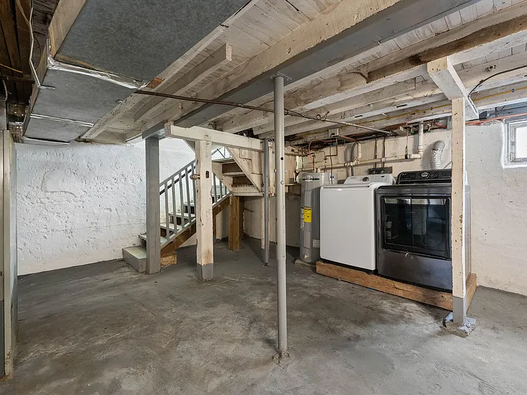 1101 Marne Hwy — Photo 19