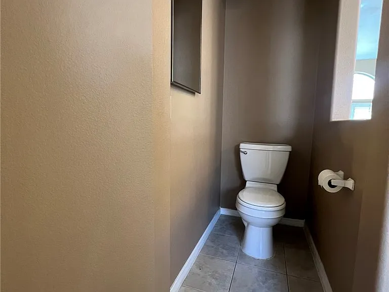 2836 Via Florentine St — Photo 32
