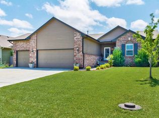 3610 N High Point Ct, Wichita, KS 67205