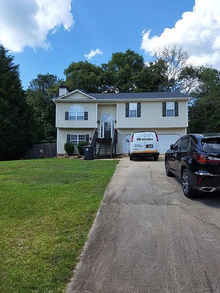 1st image of 236 Taylors Ln