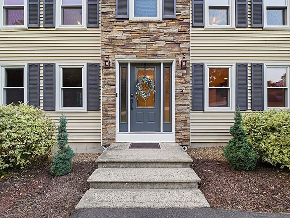 5th image of 25 St. Anthony Drive