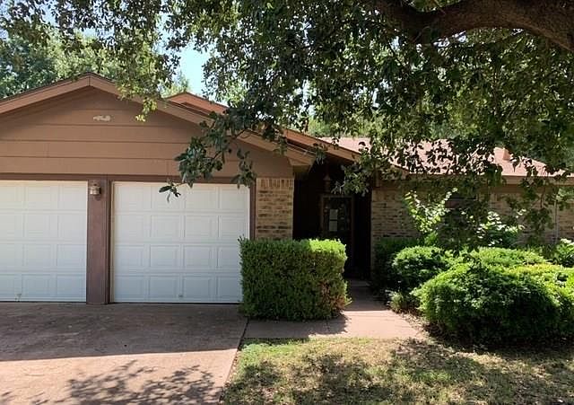 1st image of 4617 Pamela Dr