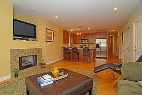 3rd image of 3042 W Jackson Blvd #2