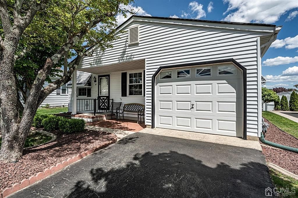 7 Virgin Islands Dr, Toms River, NJ 08757 Zillow