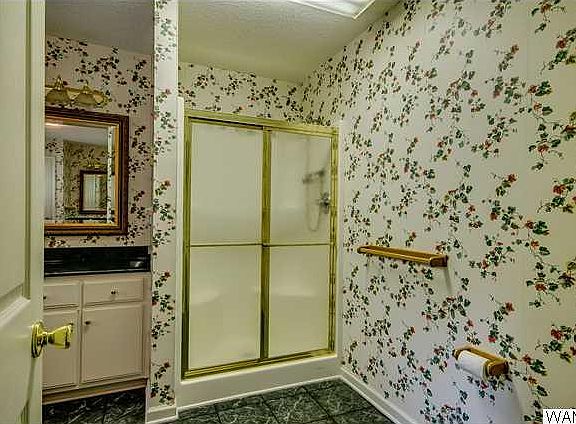 3rd image of 4235 Woodland Forrest Dr
