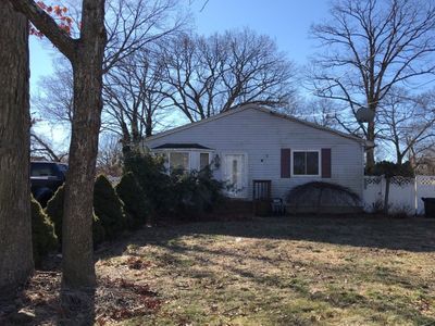 28A Woodlawn Ave, Selden, NY, 11784