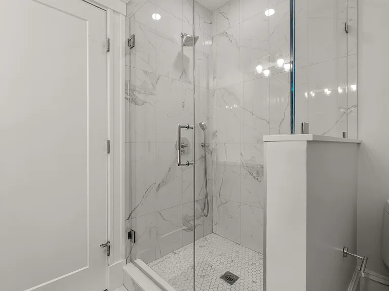 100 Browne St #1 — Photo 19