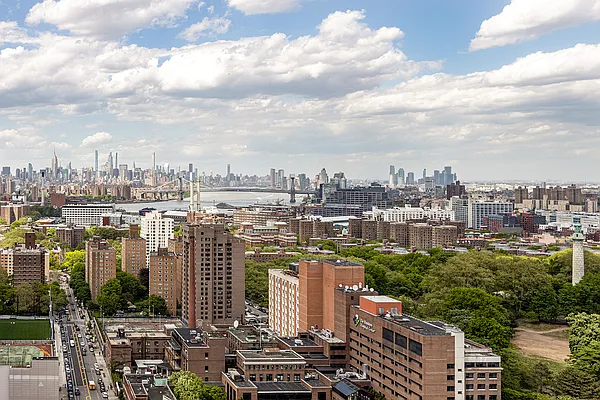 Sold by Compass | media 10
