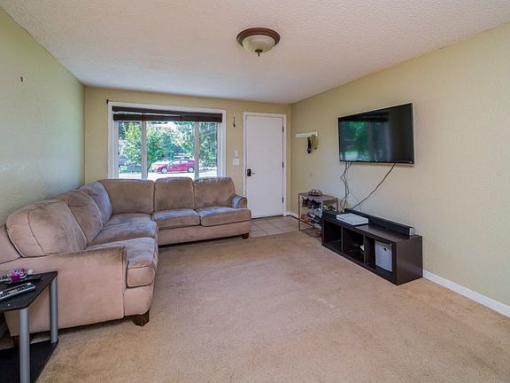 5th image of 18309 114th Pl NE