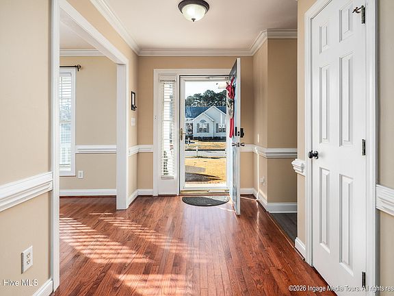 5th image of 4412 Surrey Meadows Drive