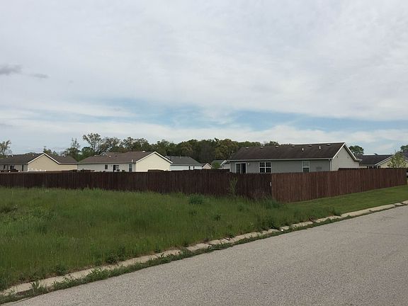 4th image of 30821 Swede Dr