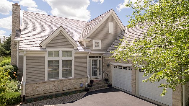 2nd image of 1755 W Newport Ct