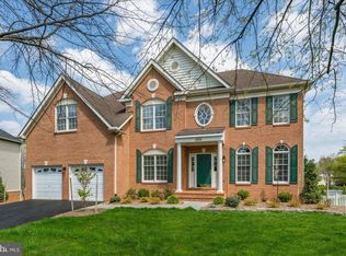 19755 Spyglass Hill Ct, Ashburn, VA 20147