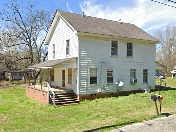 122 Avenue C SE, Lindale, GA 30147