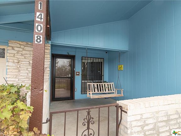 2nd image of 1405 Greenwich Dr