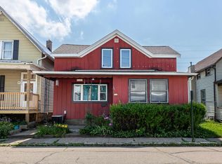 2285 Washington St, Dubuque, IA 52001