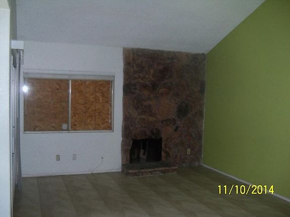 5th image of 16605 Upland Ave