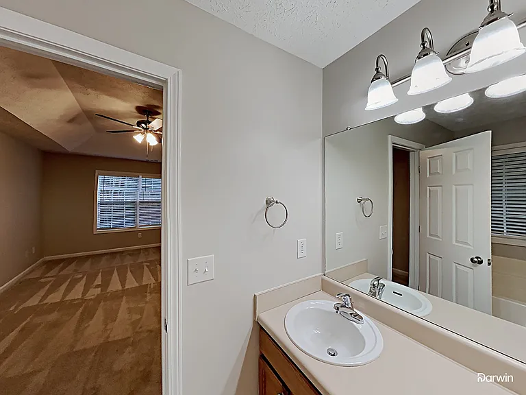 187 Alexis Dr — Photo 9