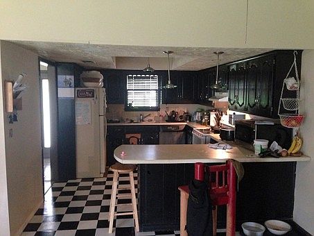 2nd image of 1605 Merlin Cir