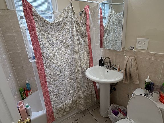 5th image of 891 Huntington Ave APT 4