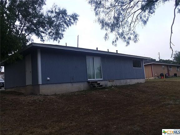 4th image of 904 Aransas St
