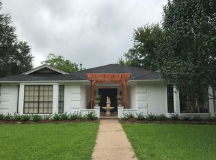 4375 Willow Bend Dr, Beaumont, TX 77707