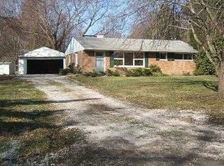 10972 Henning Dr, Chardon, OH 44024