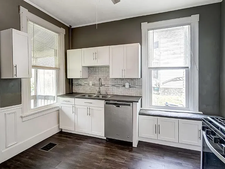 4917 Marion Ave #1 — Photo 12