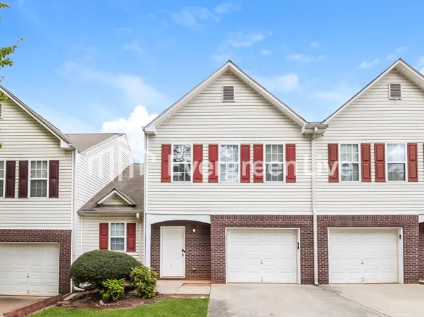 6640 Sunset Valley Cir, Rex, GA 30273