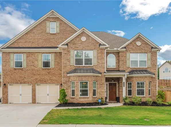 3385 Spring Place Ct, Loganville, GA 30052