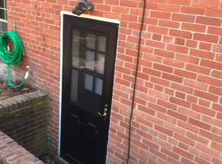 6103 Clearbrook Dr, Springfield, VA 22150