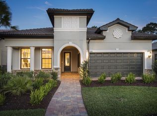 9406 Greyhawk Trl, Naples, FL 34120