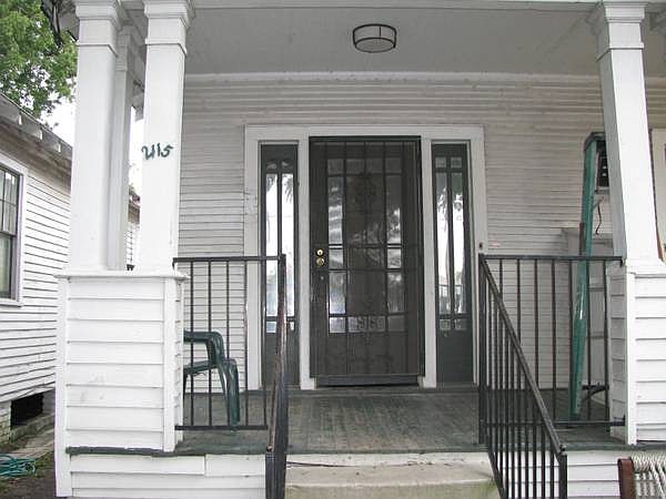 1st image of 2115 Valence St