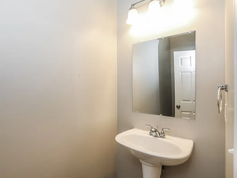 4358 Savannah Dr — Photo 14